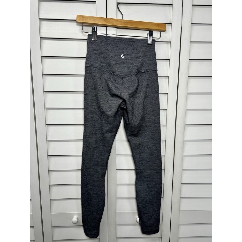 Lululemon Reversible Full Length Leggings Pants Women's Size 4 Gray & Black - Picture 3 of 9